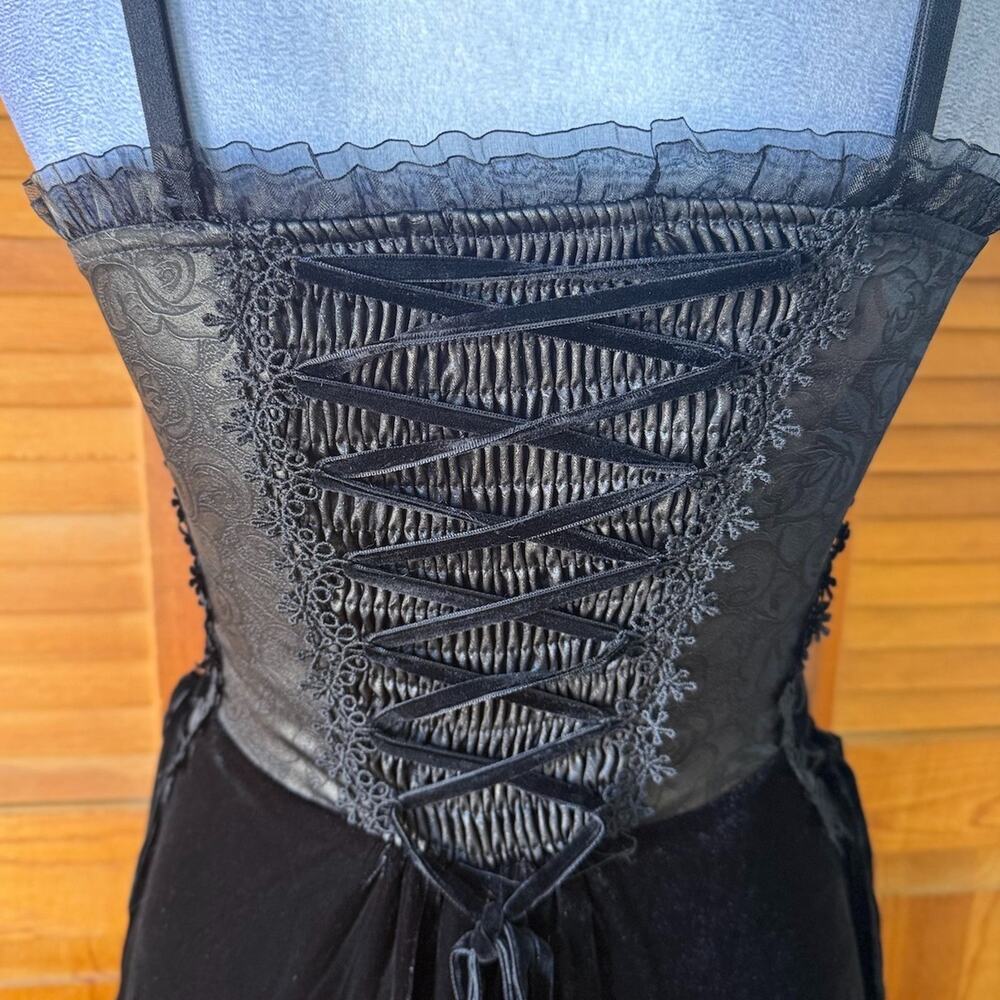 Devil Fashion Gothic Victorian Vampire In the Cover of the Night Black Dress - Picture 12 of 17